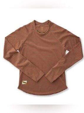 Tracksmith Horizon Long Sleeve Tee in Scarlet/Taupe